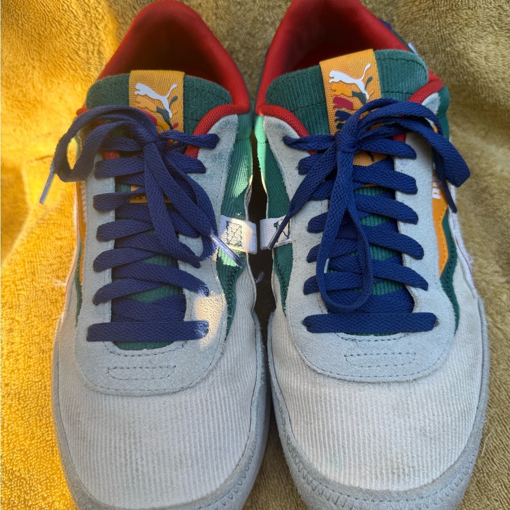 Puma Colorful Athletic Shoes with Blue and Green